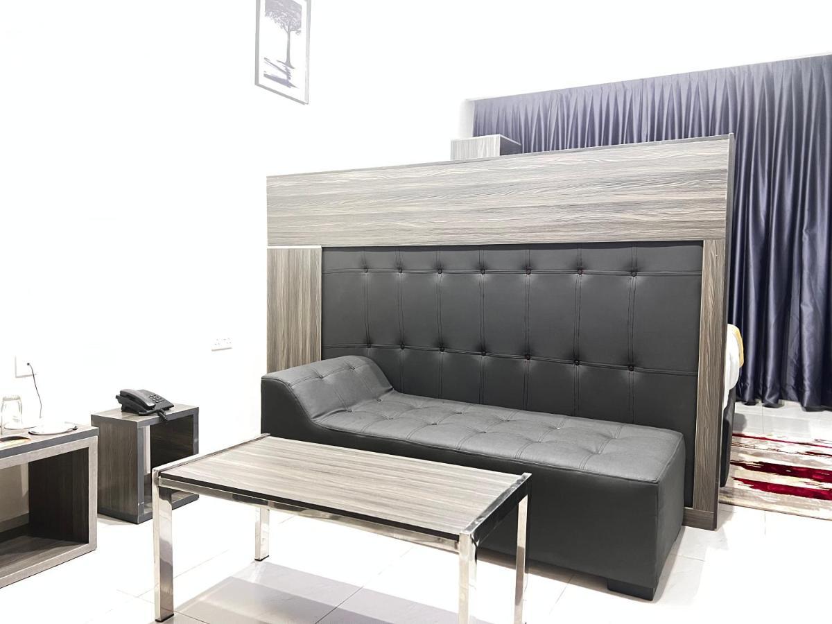De Rigg Place Embassy Lagos Luaran gambar