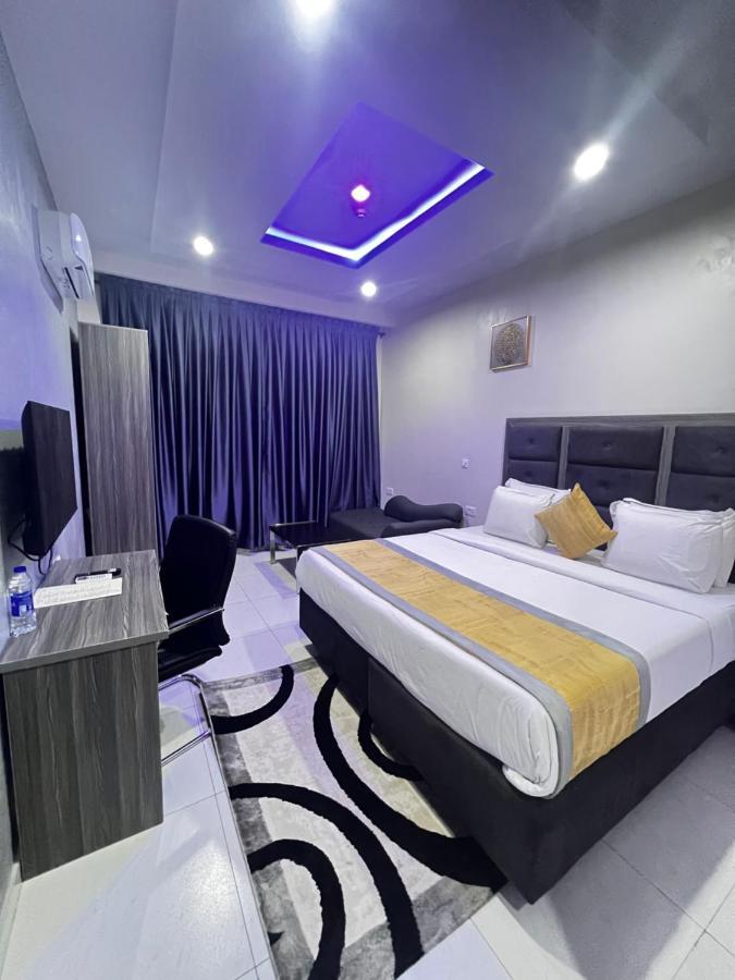 De Rigg Place Embassy Lagos Luaran gambar