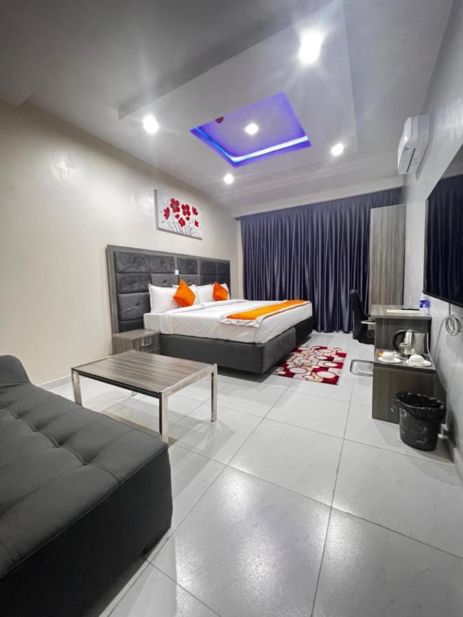 De Rigg Place Embassy Lagos Luaran gambar